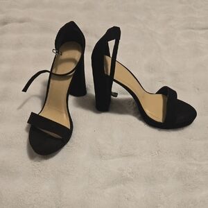 Wild Diva Black Strappy Heels